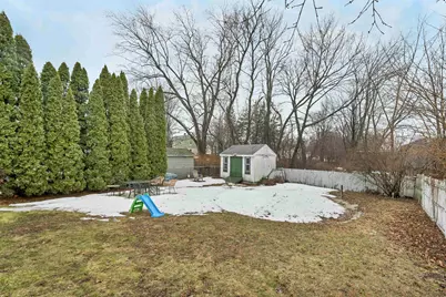602 Brown Avenue, Manchester, NH 03103 - Photo 35