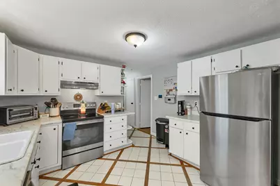 602 Brown Avenue, Manchester, NH 03103 - Photo 9