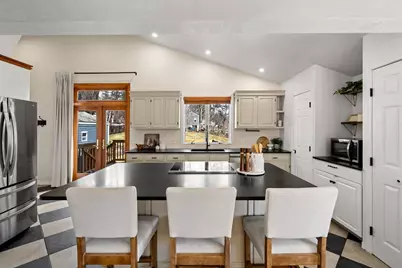 62 Hooksett Road, Auburn, NH 03032 - Photo 19