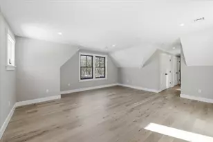 195 Amesbury Rd, Kensington, NH 03833 - Photo 17