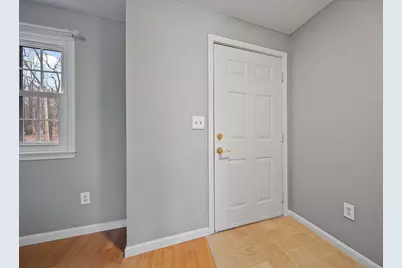 922 Fox Hollow Way #922, Manchester, NH 03104 - Photo 11