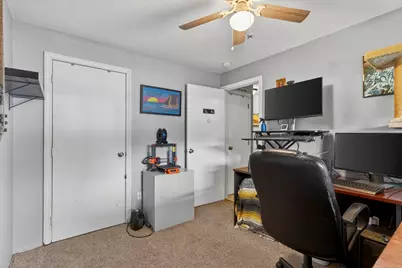 897 Mammoth Road #3, Manchester, NH 03104 - Photo 17