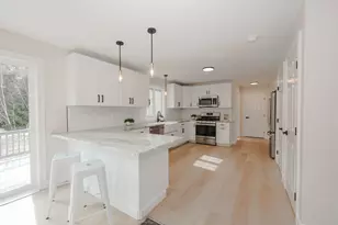 44 Pearson Ln, New Boston, NH 03070 - Photo 9