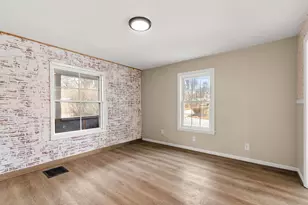 184 Echo Ave, Portsmouth, NH 03801 - Photo 21