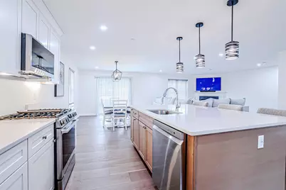 15 Autumn Lane, Raymond, NH 03077 - Photo 5