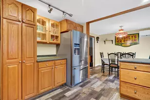 6 Homestead Dr, Derry, NH 03038 - Photo 9