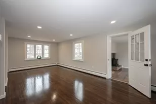 79 Concord St, Nashua, NH 03064 - Photo 9