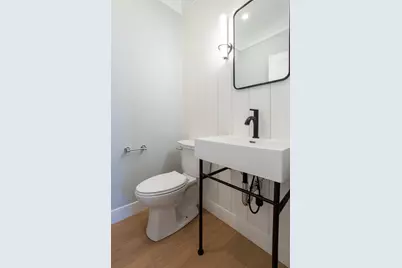 136 Locust Street #101, Dover, NH 03820 - Photo 17