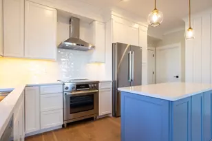 136 Locust St, Dover, NH 03820 - Photo 11