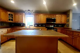 8 Byrne Rd, Northwood, NH 03261 - Photo 5