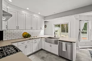 71 Deerwood Hollow, Chester, NH 03036 - Photo 11