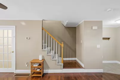 214 Fox Hollow Way, Manchester, NH 03104 - Photo 9