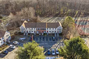 214 Fox Hollow Way, Manchester, NH 03104 - Photo 3