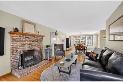 17 Kent Street, Windham, NH 03087 - Photo 5