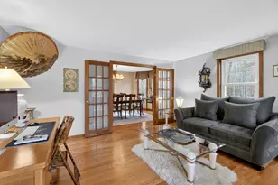 17 Kent St, Windham, NH 03087 - Photo 15