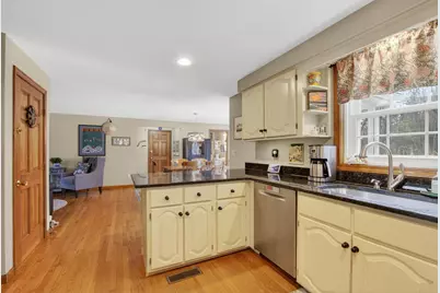 17 Kent Street, Windham, NH 03087 - Photo 11