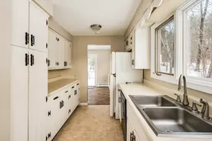 87 Edgewater Dr, Barrington, NH 03825 - Photo 11