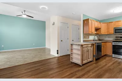 20 Lincoln Drive, Londonderry, NH 03053 - Photo 9