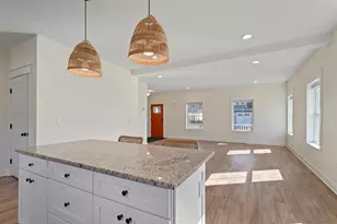 36 Eisenhower Dr, Rochester, NH 03867 - Photo 15