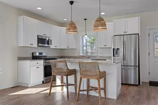 36 Eisenhower Dr, Rochester, NH 03867 - Photo 11