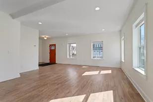 36 Eisenhower Dr, Rochester, NH 03867 - Photo 7