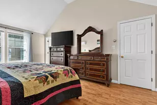 1 Cambridge Dr, Merrimack, NH 03054 - Photo 27