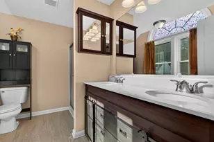 1 Cambridge Dr, Merrimack, NH 03054 - Photo 29