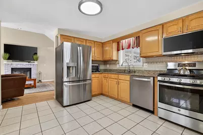 1 Cambridge Drive, Merrimack, NH 03054 - Photo 15