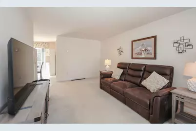 66 Sandy Brook Street, Manchester, NH 03103 - Photo 15