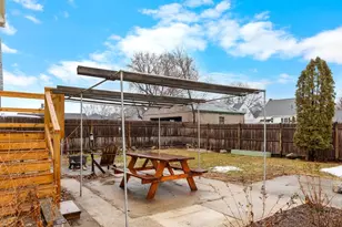 36 S Maple St, Manchester, NH 03103 - Photo 35