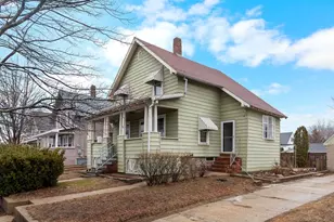 36 S Maple St, Manchester, NH 03103 - Photo 1