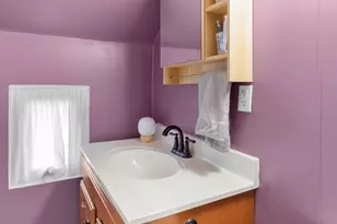 36 S Maple St, Manchester, NH 03103 - Photo 29