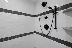 5 Whiting Farm Dr, Amherst, NH 03031 - Photo 35