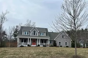 5 Whiting Farm Dr, Amherst, NH 03031 - Photo 1