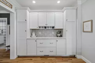 5 Whiting Farm Dr, Amherst, NH 03031 - Photo 13