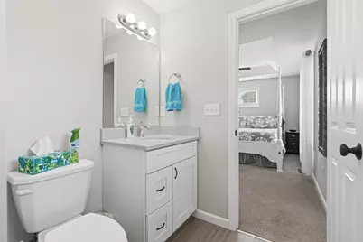 154 Watts Street, Manchester, NH 03104 - Photo 13