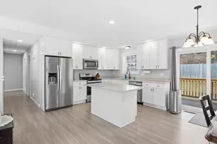 154 Watts St, Manchester, NH 03104 - Photo 3