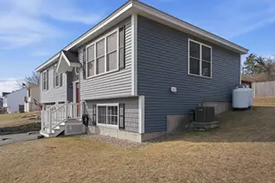 154 Watts St, Manchester, NH 03104 - Photo 31