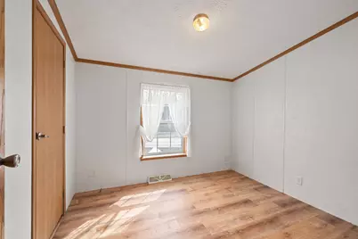 709 S Main Street, Franklin, NH 03235 - Photo 15