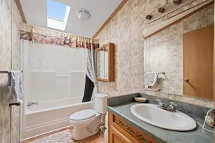 709 S Main St, Franklin, NH 03235 - Photo 17
