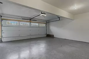 32 Elise Ave, Londonderry, NH 03053 - Photo 37