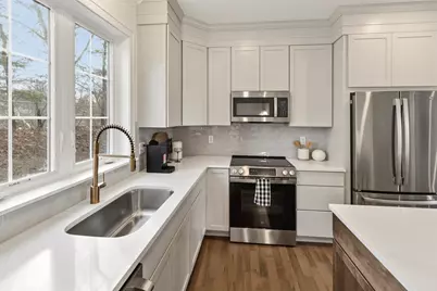 23 Shearwater Drive, Portsmouth, NH 03801 - Photo 7