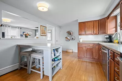 23 Cotter Court, Manchester, NH 03103 - Photo 5