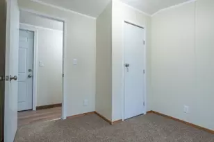 18 Springbrook St, Hinsdale, NH 03451 - Photo 11