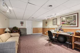 250 Pasture Dr, Manchester, NH 03102 - Photo 31