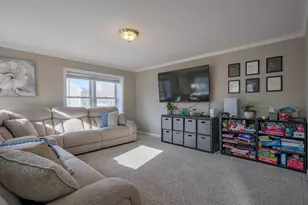 4 Chelsea Ct, Nashua, NH 03062 - Photo 15