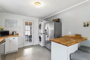 9 Forest St, Concord, NH 03301 - Photo 11