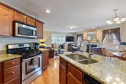 40 Hollow Ridge Drive, Nashua, NH 03062 - Photo 11