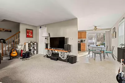 56 Kingston Road #B, Plaistow, NH 03865 - Photo 5