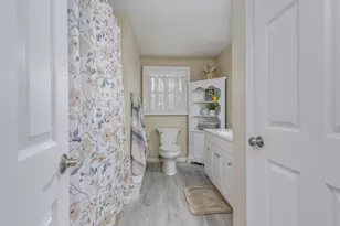 46 Stark Ln, Litchfield, NH 03052 - Photo 15